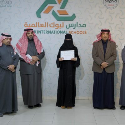 حفل التكريم الأول_01_06_37